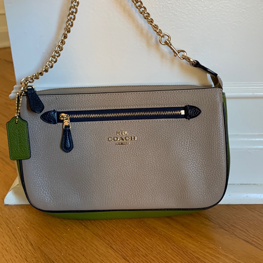 Small Coach bag - nearly perfect condition